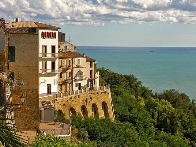 Апартаменти La Casa Di Stefania Pollutri Екстер'єр фото